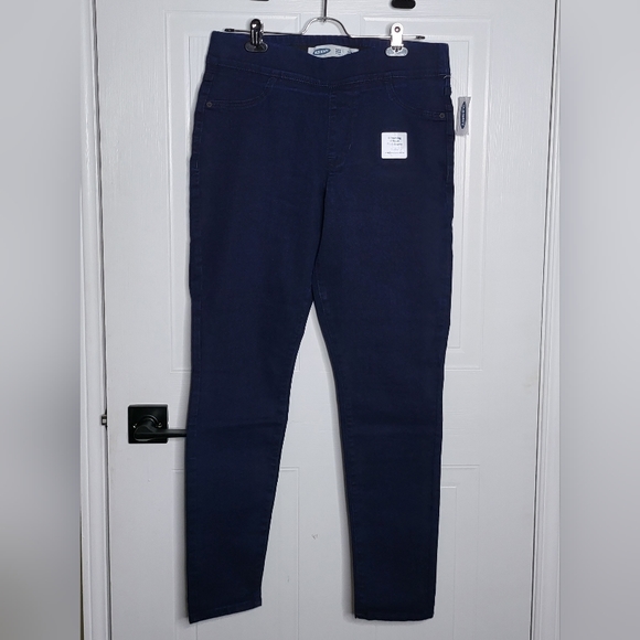 Pull on super skinny jegging jeans - Picture 1 of 5